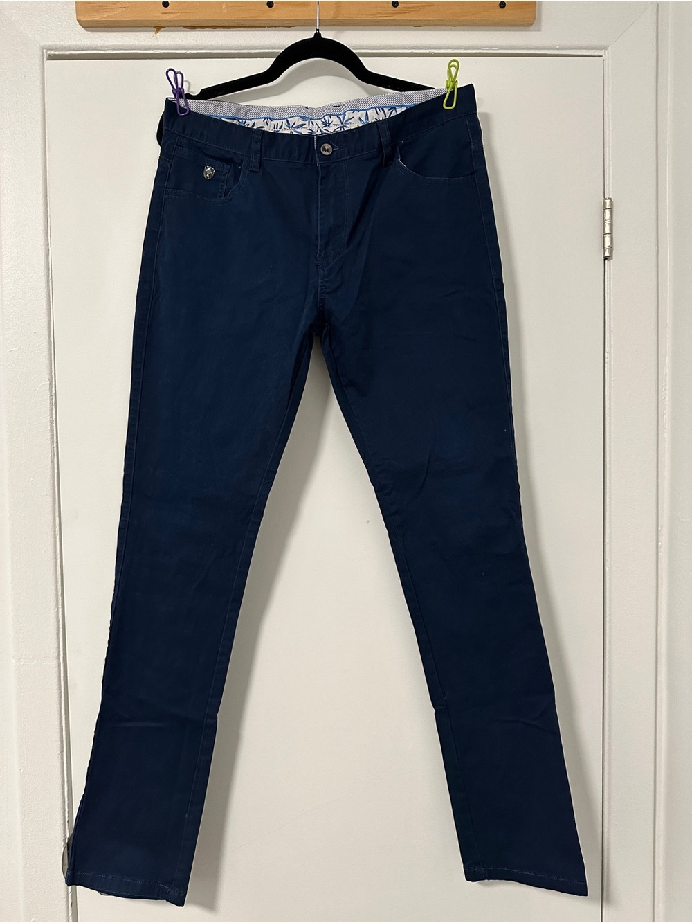 Slim Straight Men's Jeans in Navy - Classic Everyday Staple